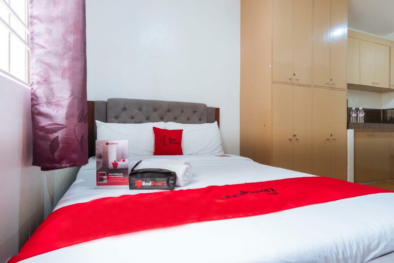 Reddoorz Near Robinsons Place Manila Eksteriør billede